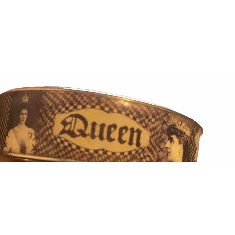 Sally Jean Eye‎ Candy For The Soul I AM the QUEEN Bangle Bracelet